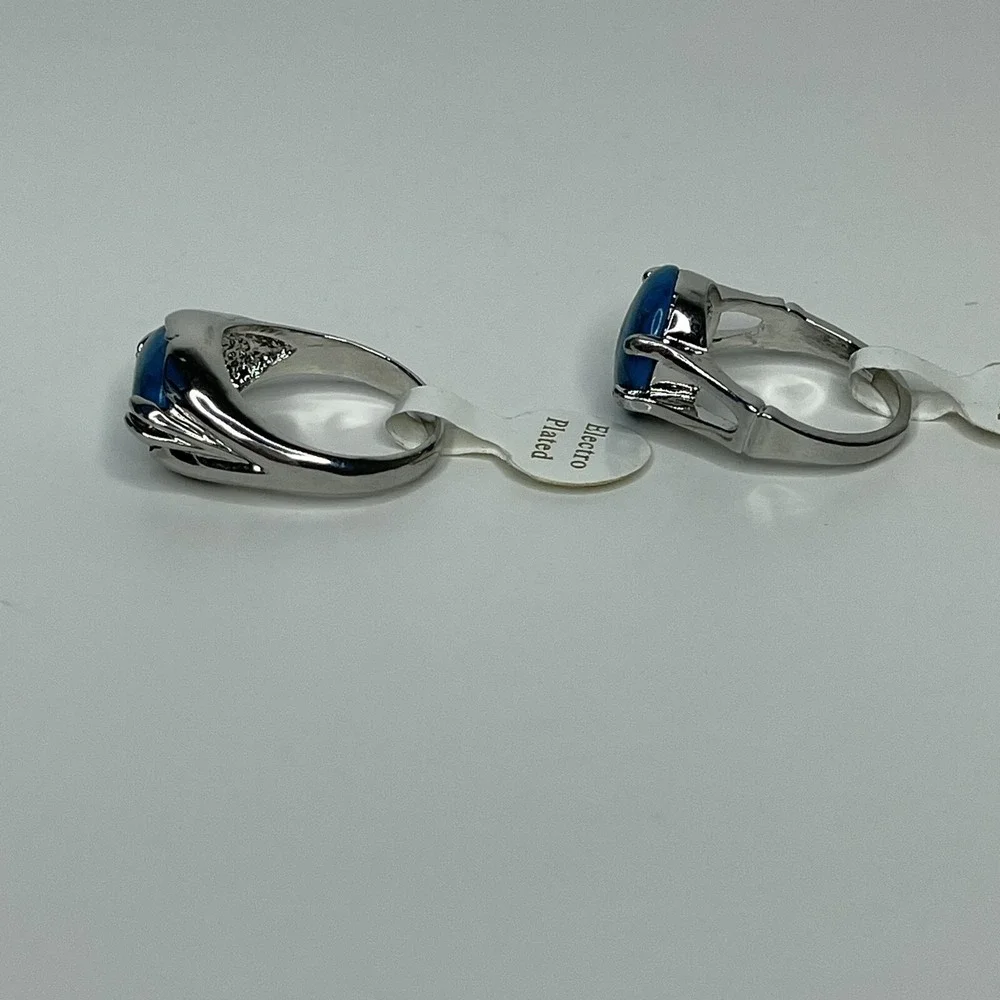 Size 20 Cocktail Ring Silver Tone Turquoise Teal Colored‎ Faux Stone Boho